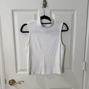 GAP Women's White Sleeveless Mock Neck Top medium with stretch